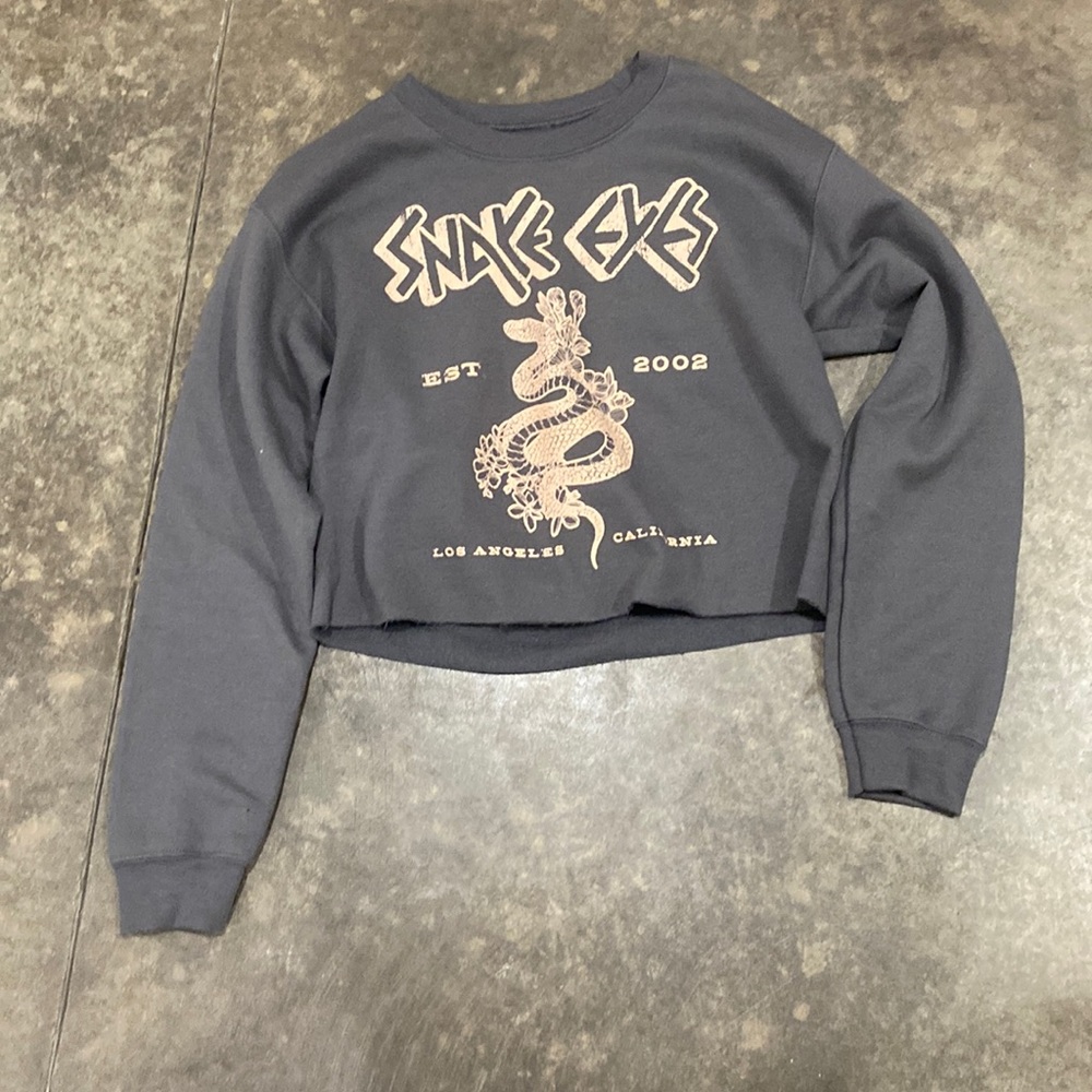 Cute cropped sweatshirt!